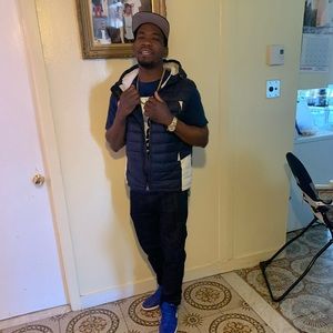 Meet your Posher, Maxi